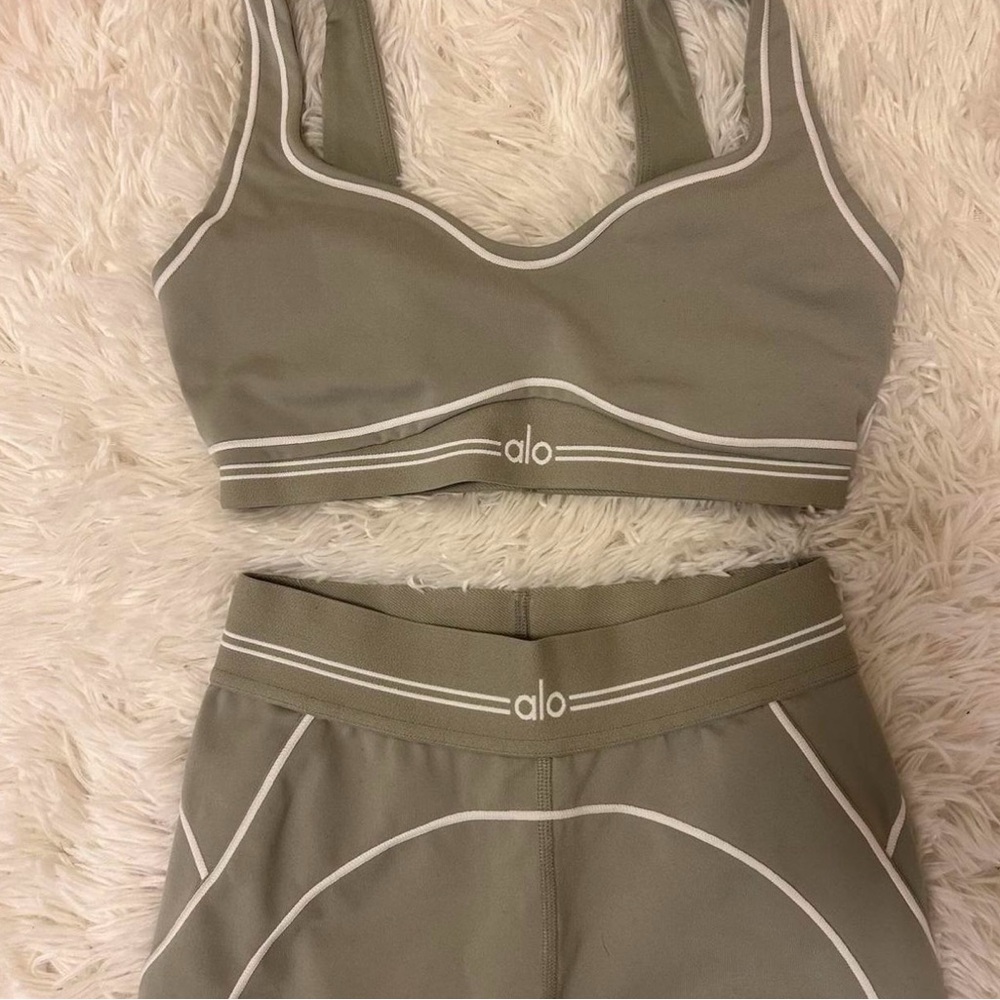 Alo yoga set